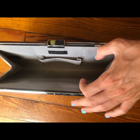 Silver Glitter Style & Co. clutch. - Picture 3 of 3